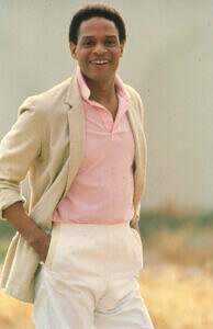 Al Jarreau signed to WB Records in 1975