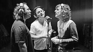 Warner Brothers Artists (Warner Reprise), Crosby, Stills, and Nash