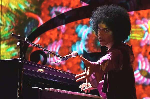 Prince "Piano and A Microphone" Tour 2016