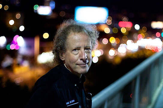 Howard Bloom was fired by Prince in 1989 along with Cavallo, Ruffalo, and Fargnoli