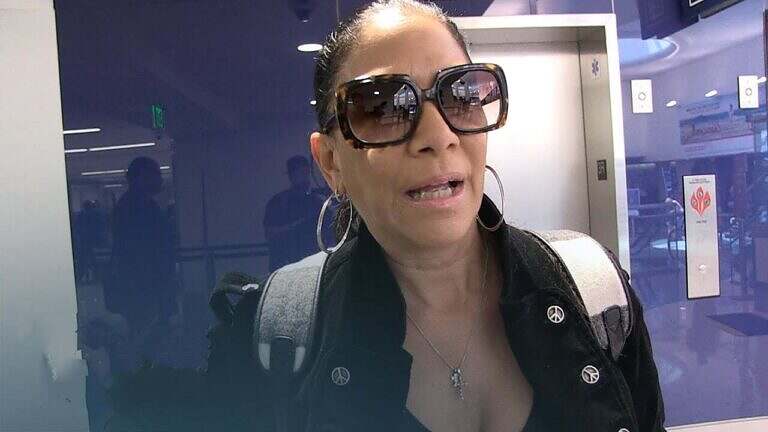 Sheila E speaking to the media in 2018