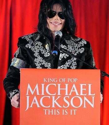 Michael Jackson at 2009 press conerence for "This Is It"